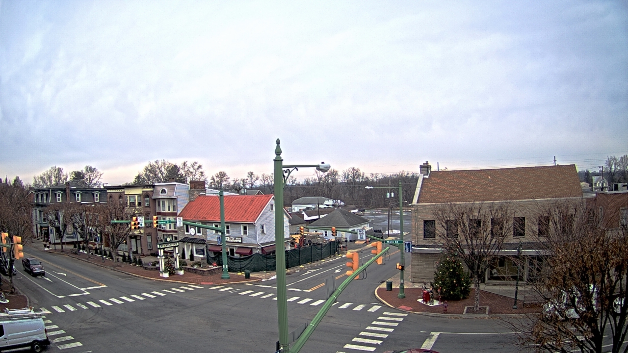 Thumbnail for current weather camera view from JoJos Pizza in Hummelstown, Pennsylvania