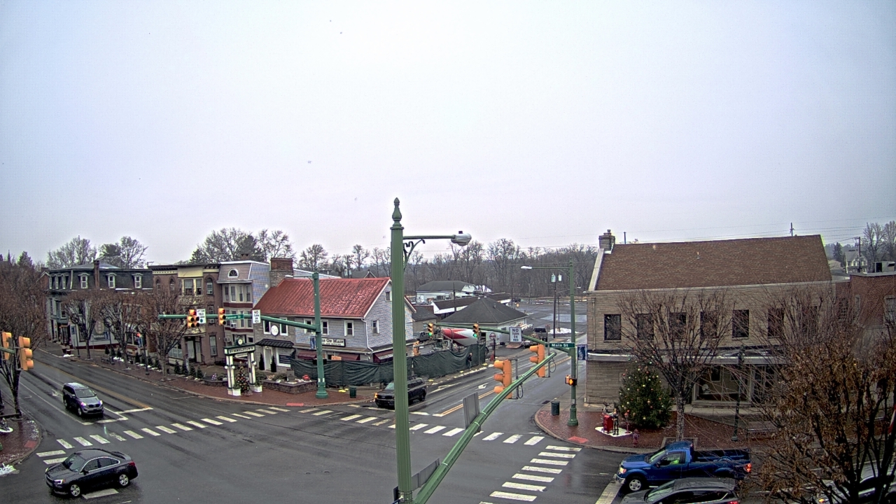Thumbnail for current weather camera view from JoJos Pizza in Hummelstown, Pennsylvania