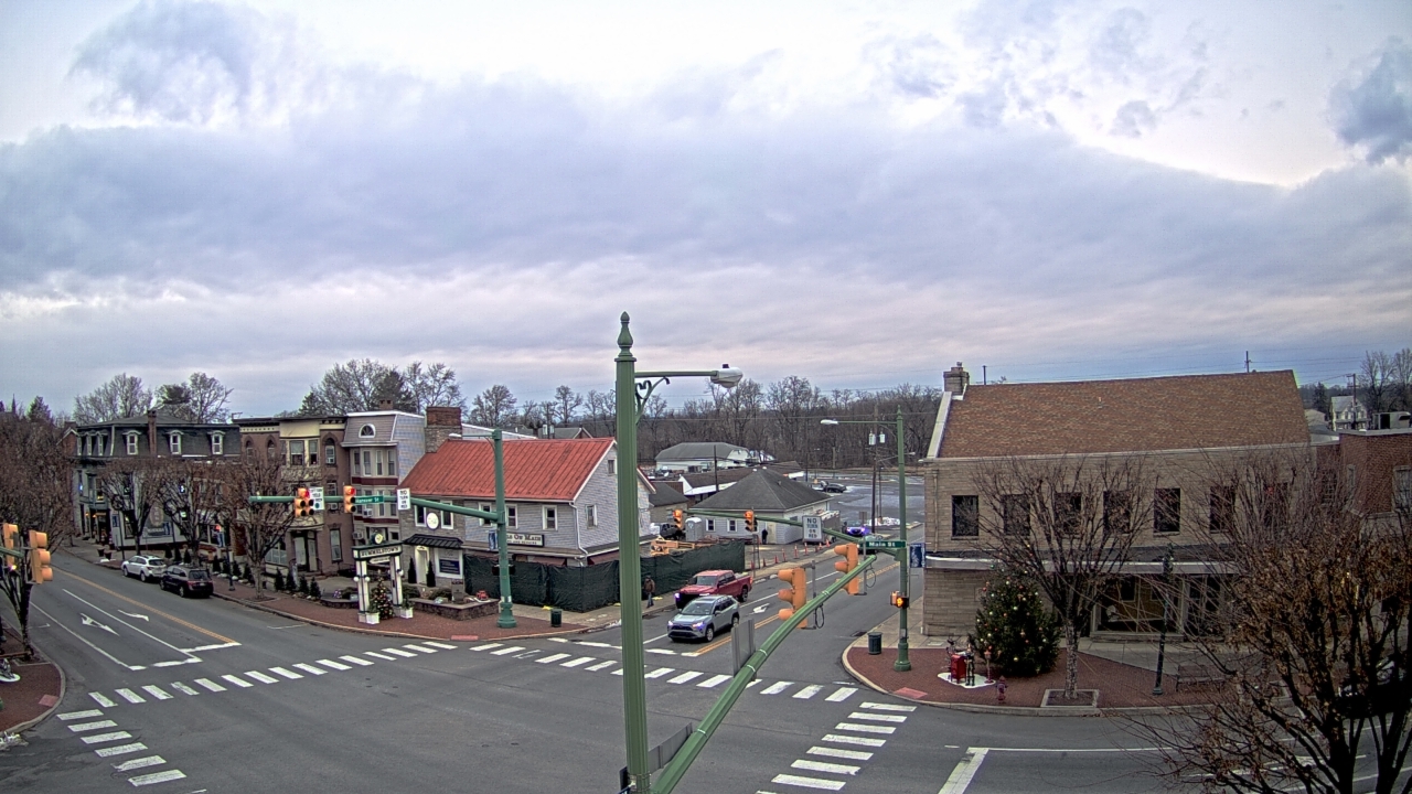 Thumbnail for current weather camera view from JoJos Pizza in Hummelstown, Pennsylvania