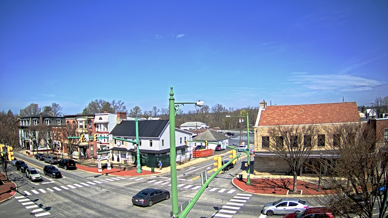 Thumbnail for current weather camera view from JoJos Pizza in Hummelstown, Pennsylvania