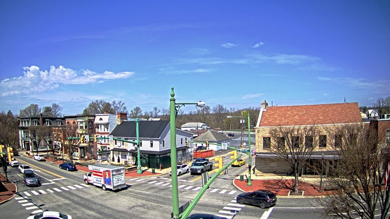 Thumbnail for current weather camera view from JoJos Pizza in Hummelstown, Pennsylvania