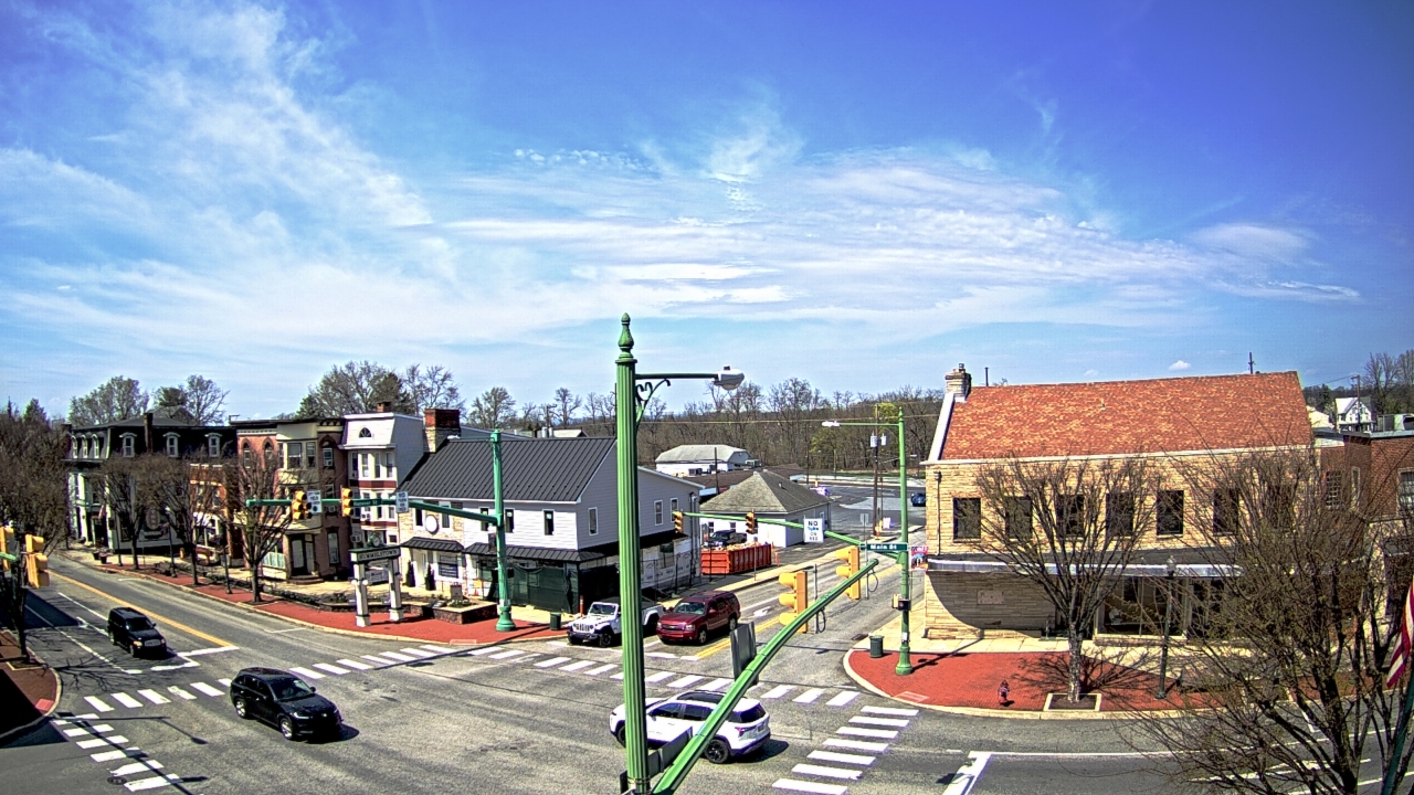 Thumbnail for current weather camera view from JoJos Pizza in Hummelstown, Pennsylvania