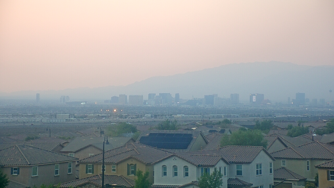 Thumbnail for current weather camera view from Robert and Sandy Ellis ES in Henderson, Nevada