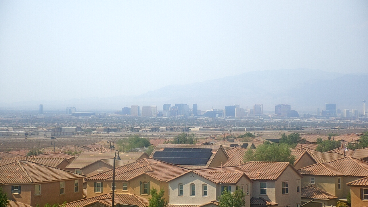 Thumbnail for current weather camera view from Robert and Sandy Ellis ES in Henderson, Nevada