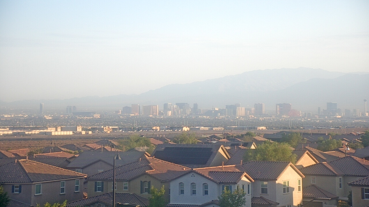 Thumbnail for current weather camera view from Robert and Sandy Ellis ES in Henderson, Nevada