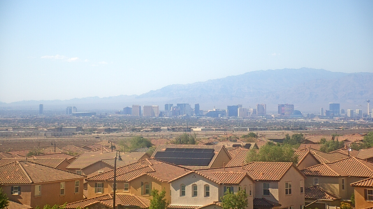 Thumbnail for current weather camera view from Robert and Sandy Ellis ES in Henderson, Nevada