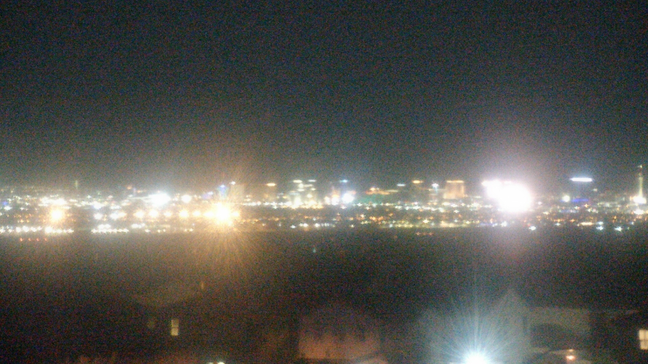 Thumbnail for current weather camera view from Robert and Sandy Ellis ES in Henderson, Nevada