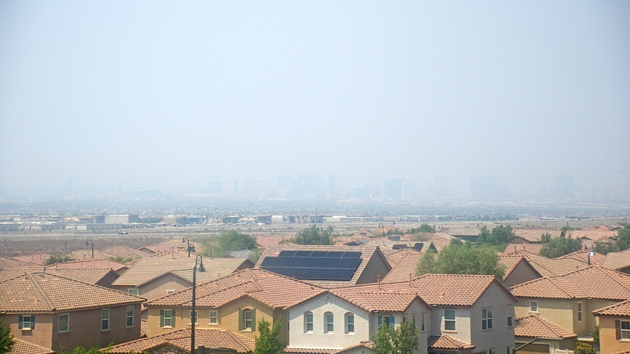 Thumbnail for current weather camera view from Robert and Sandy Ellis ES in Henderson, Nevada
