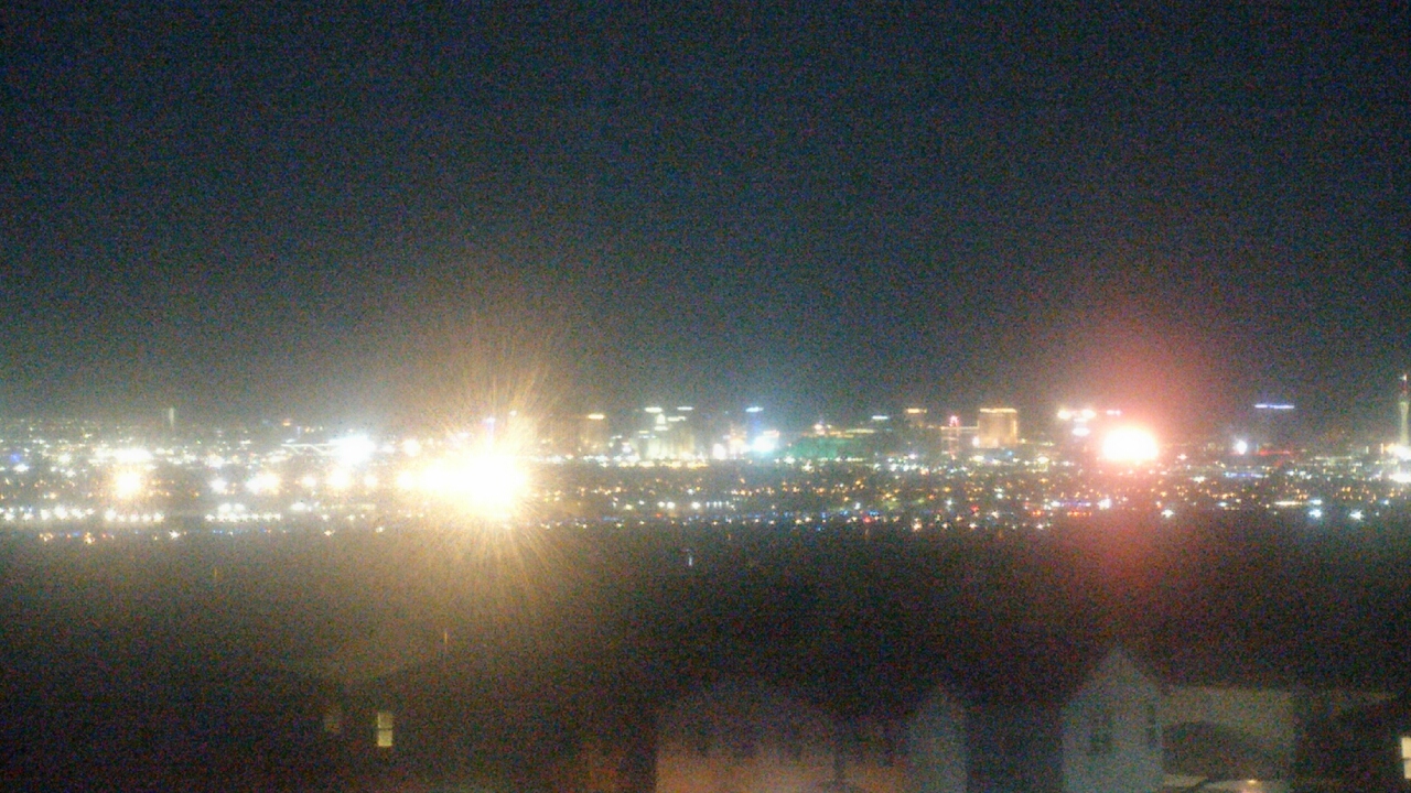 Thumbnail for current weather camera view from Robert and Sandy Ellis ES in Henderson, Nevada