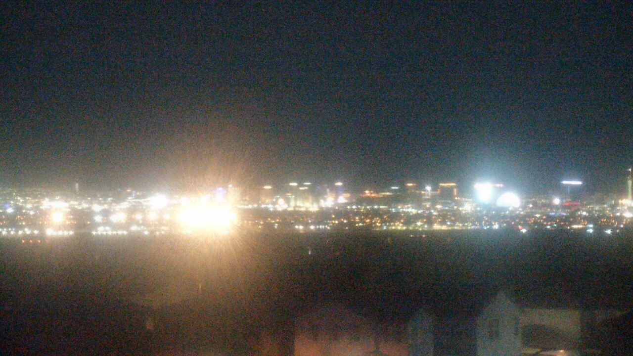 Thumbnail for current weather camera view from Robert and Sandy Ellis ES in Henderson, Nevada