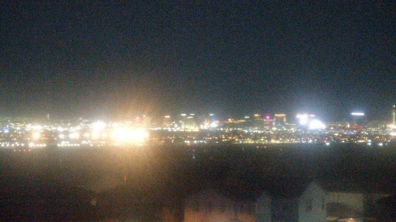 Thumbnail for current weather camera view from Robert and Sandy Ellis ES in Henderson, Nevada