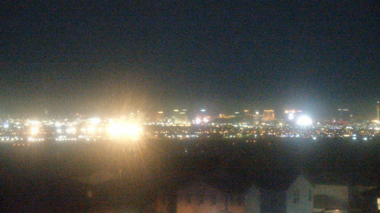 Thumbnail for current weather camera view from Robert and Sandy Ellis ES in Henderson, Nevada