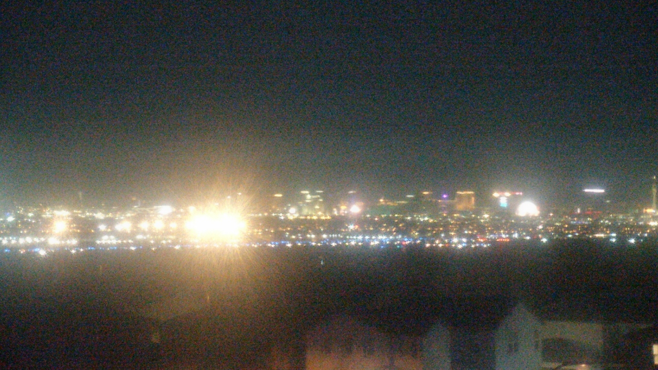 Thumbnail for current weather camera view from Robert and Sandy Ellis ES in Henderson, Nevada