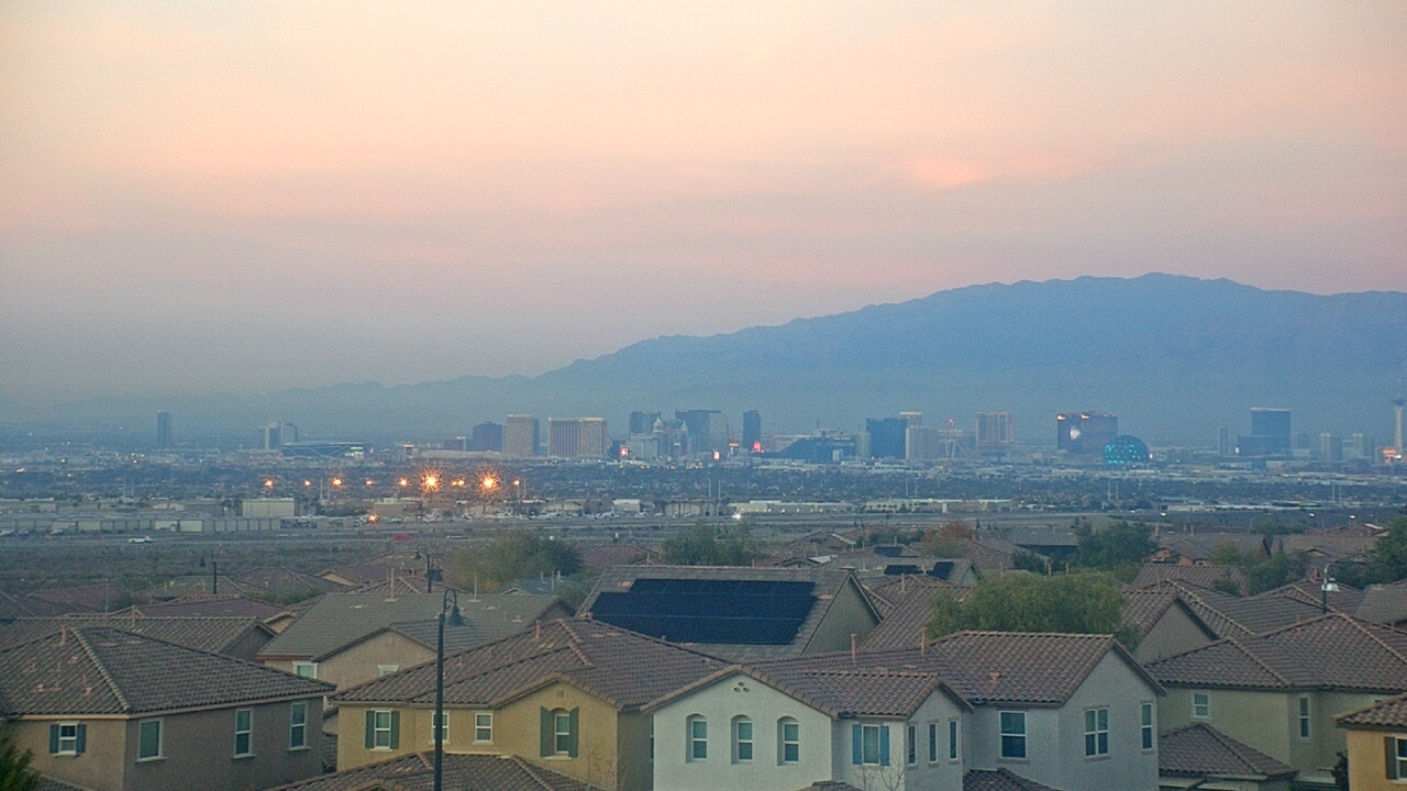 Thumbnail for current weather camera view from Robert and Sandy Ellis ES in Henderson, Nevada