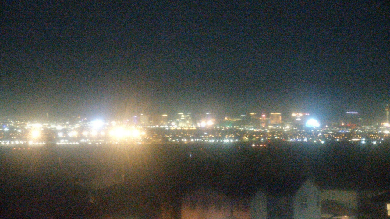 Thumbnail for current weather camera view from Robert and Sandy Ellis ES in Henderson, Nevada