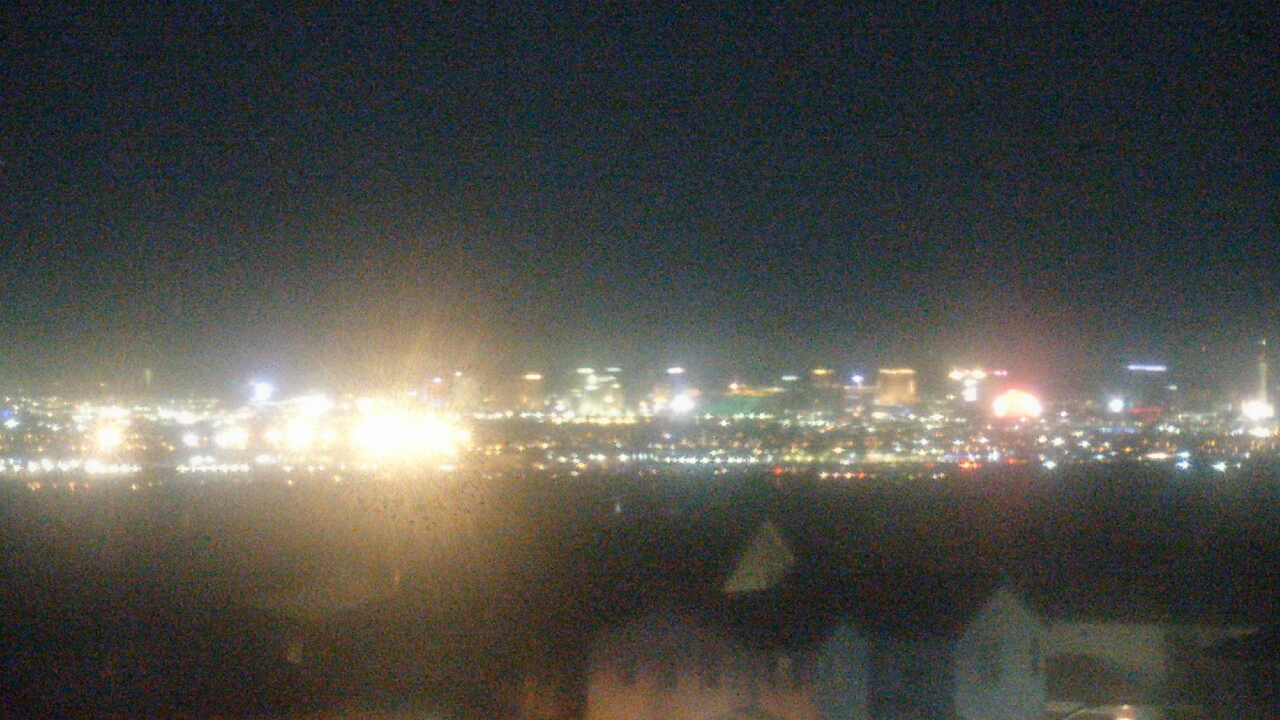 Thumbnail for current weather camera view from Robert and Sandy Ellis ES in Henderson, Nevada