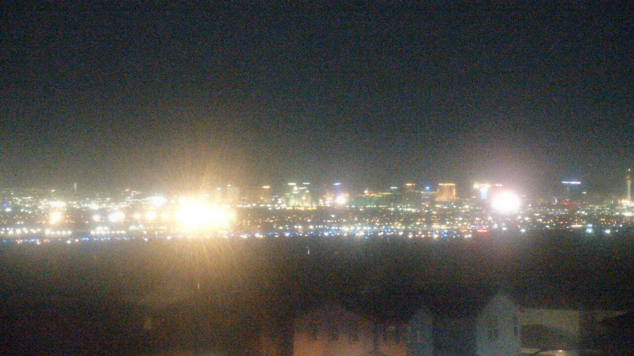 Thumbnail for current weather camera view from Robert and Sandy Ellis ES in Henderson, Nevada