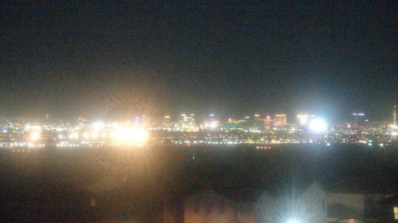 Thumbnail for current weather camera view from Robert and Sandy Ellis ES in Henderson, Nevada