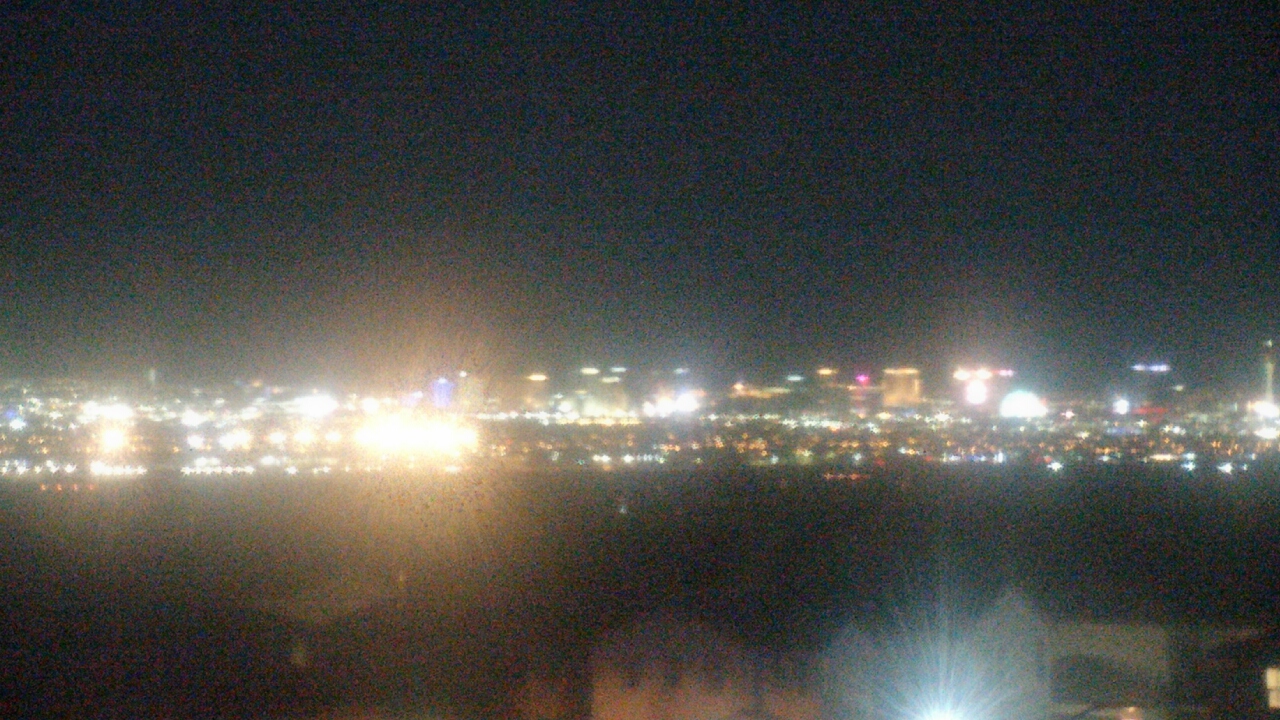 Thumbnail for current weather camera view from Robert and Sandy Ellis ES in Henderson, Nevada