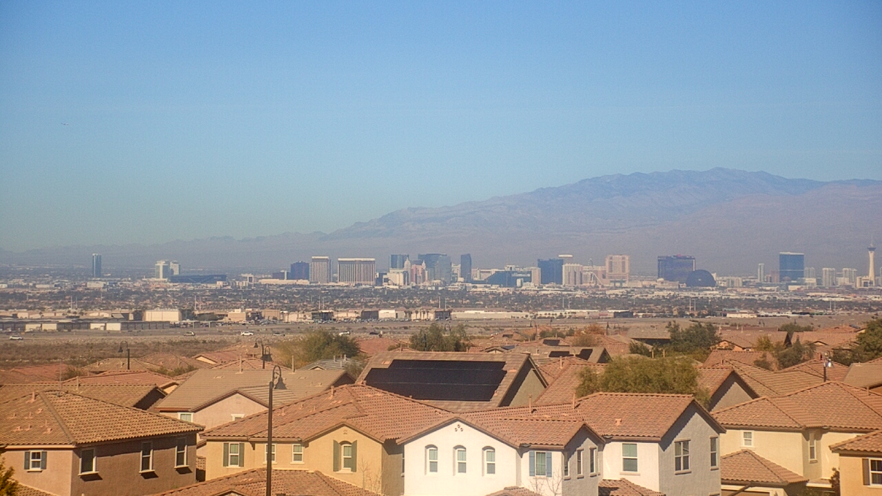 Thumbnail for current weather camera view from Robert and Sandy Ellis ES in Henderson, Nevada