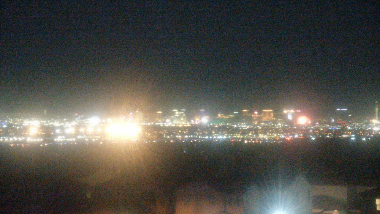 Thumbnail for current weather camera view from Robert and Sandy Ellis ES in Henderson, Nevada