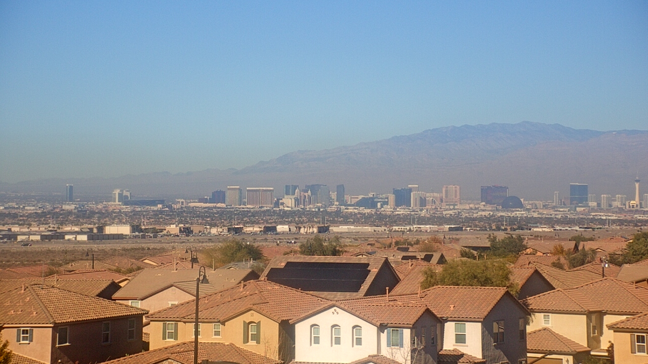 Thumbnail for current weather camera view from Robert and Sandy Ellis ES in Henderson, Nevada