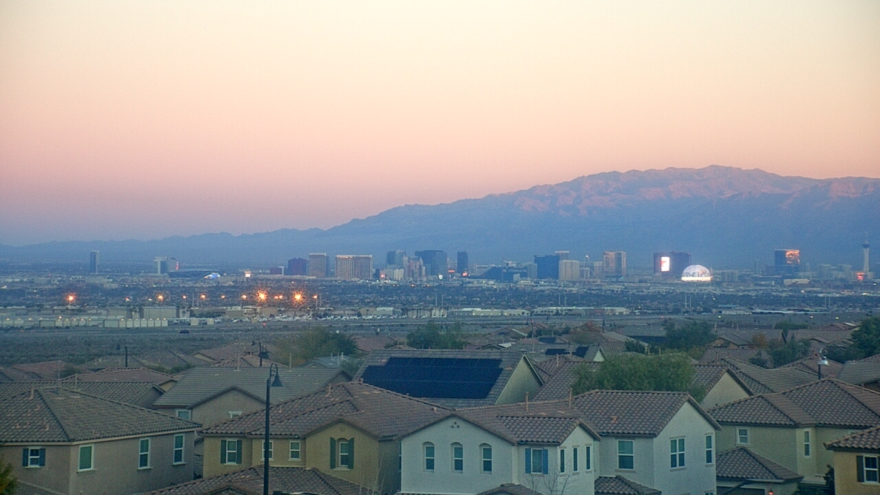 Thumbnail for current weather camera view from Robert and Sandy Ellis ES in Henderson, Nevada