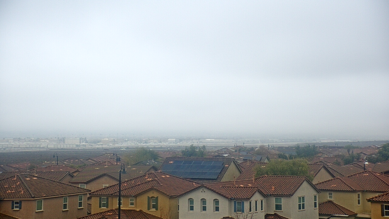 Thumbnail for current weather camera view from Robert and Sandy Ellis ES in Henderson, Nevada