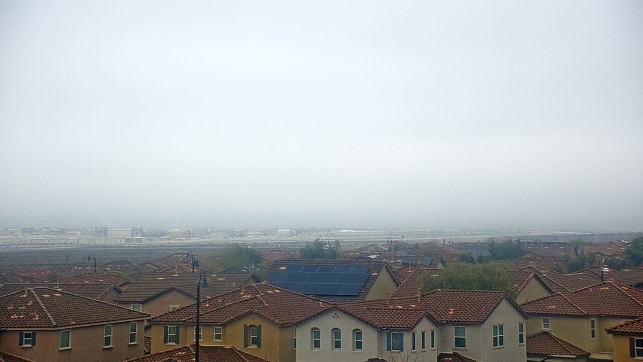 Thumbnail for current weather camera view from Robert and Sandy Ellis ES in Henderson, Nevada