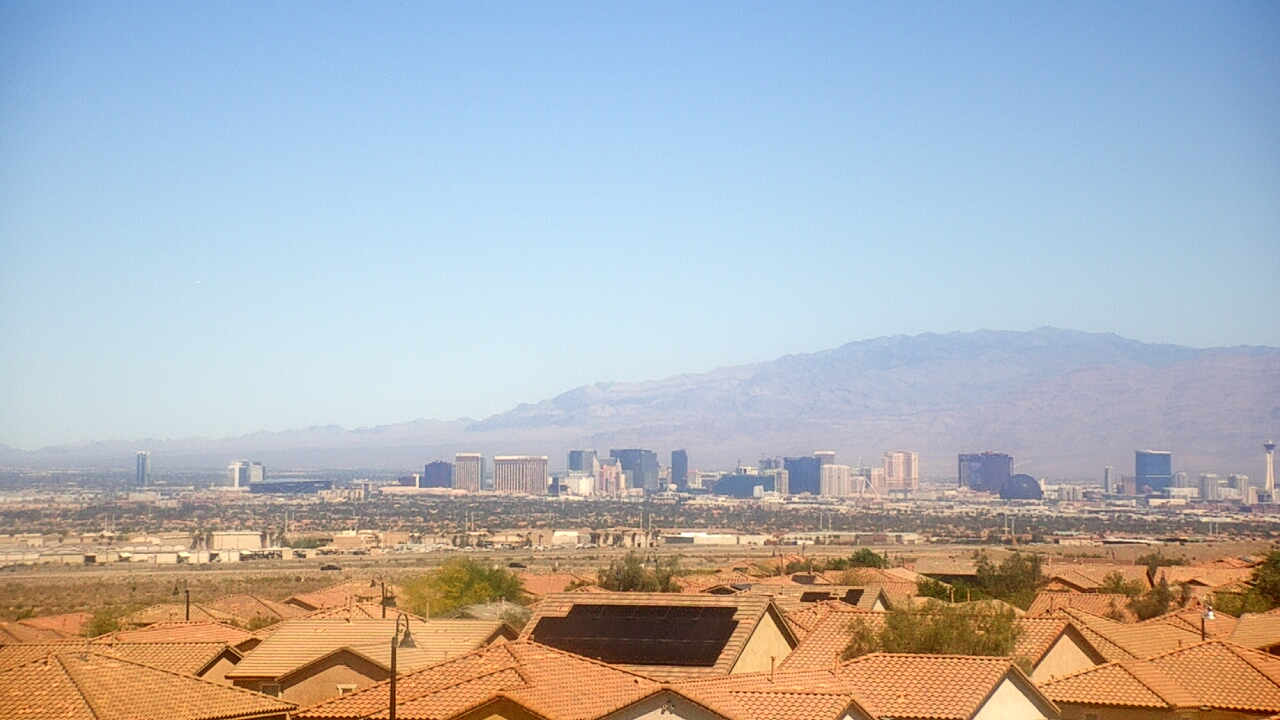 Thumbnail for current weather camera view from Robert and Sandy Ellis ES in Henderson, Nevada