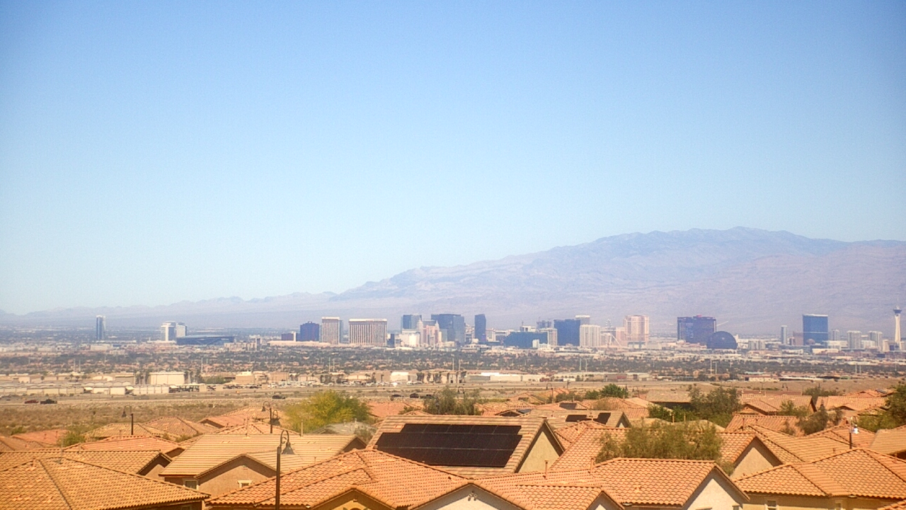 Thumbnail for current weather camera view from Robert and Sandy Ellis ES in Henderson, Nevada