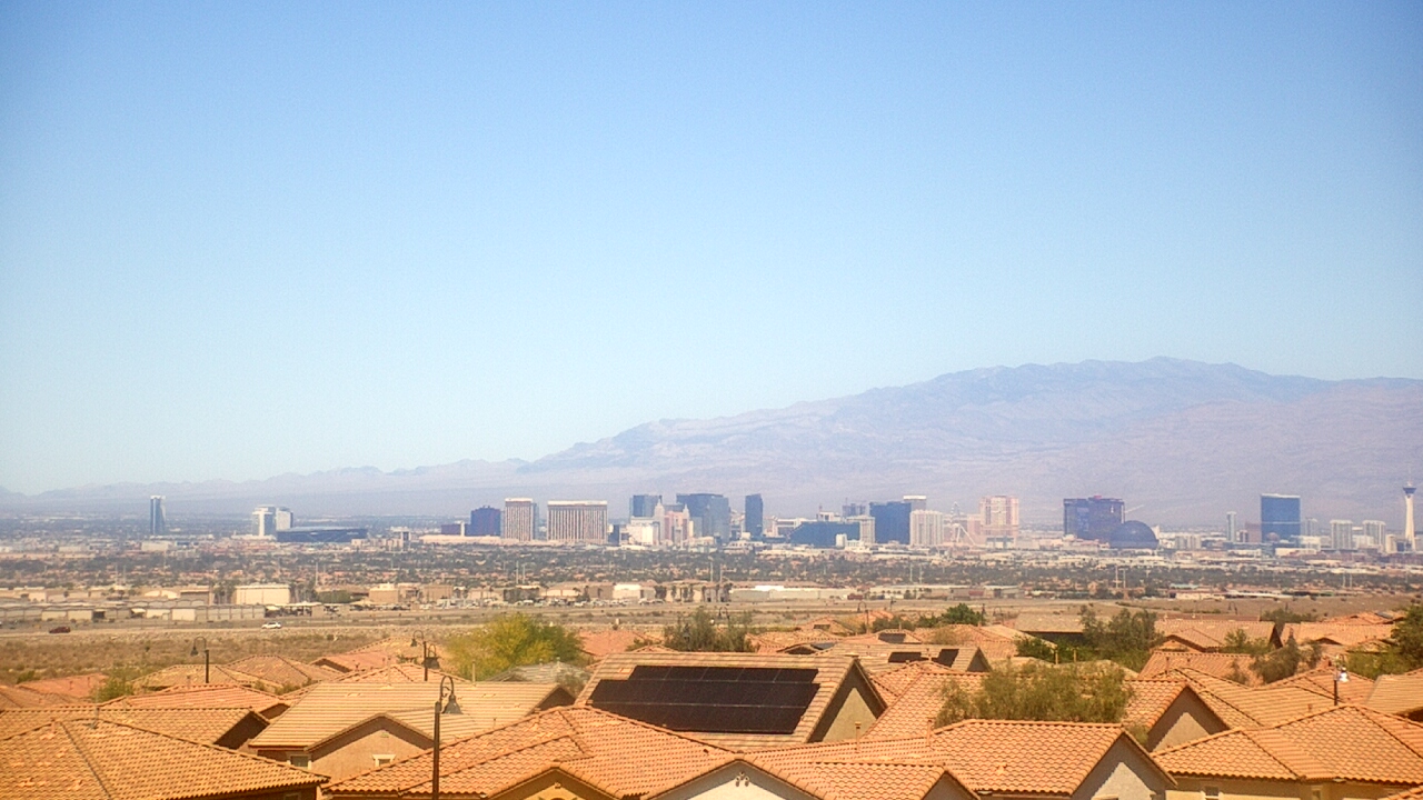 Thumbnail for current weather camera view from Robert and Sandy Ellis ES in Henderson, Nevada