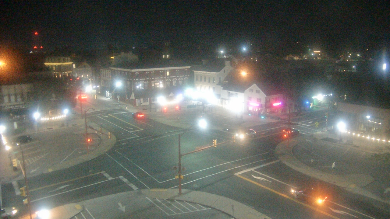 Thumbnail for current weather camera view from Square Commercial Center in Hanover, Pennsylvania