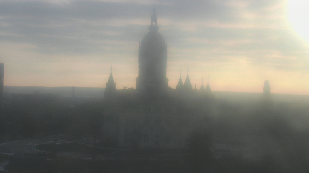 Thumbnail for current weather camera view from Div of Emergency Management and Homeland Security in City of Hartford, Connecticut