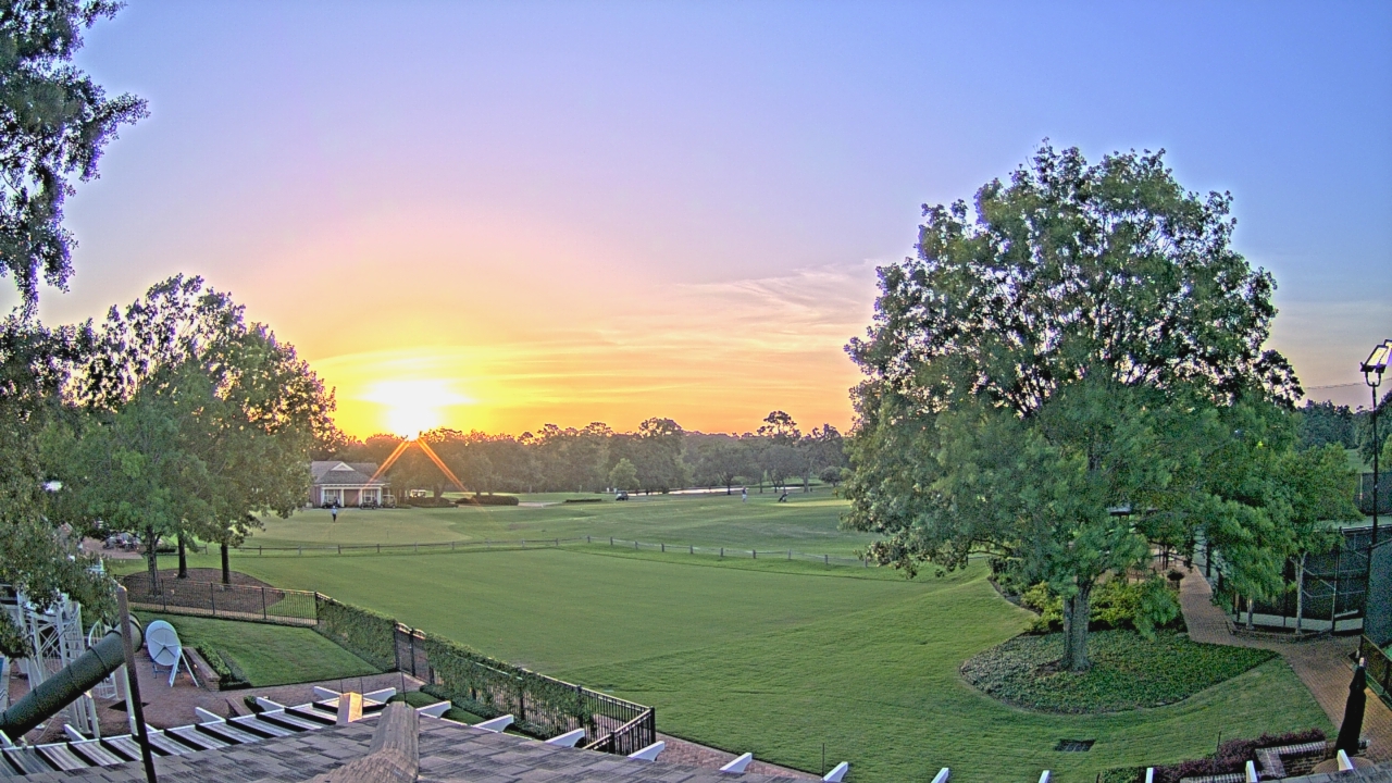Thumbnail for current weather camera view from Houston Country Club in Houston, Texas