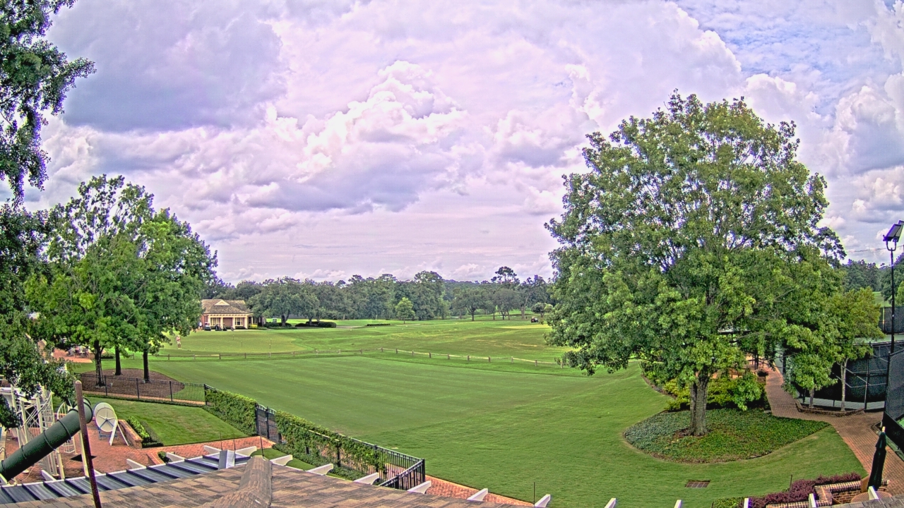 Thumbnail for current weather camera view from Houston Country Club in Houston, Texas