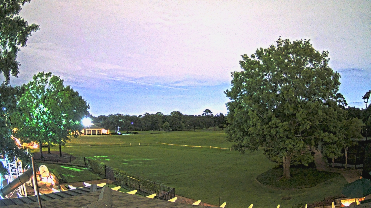 Thumbnail for current weather camera view from Houston Country Club in Houston, Texas