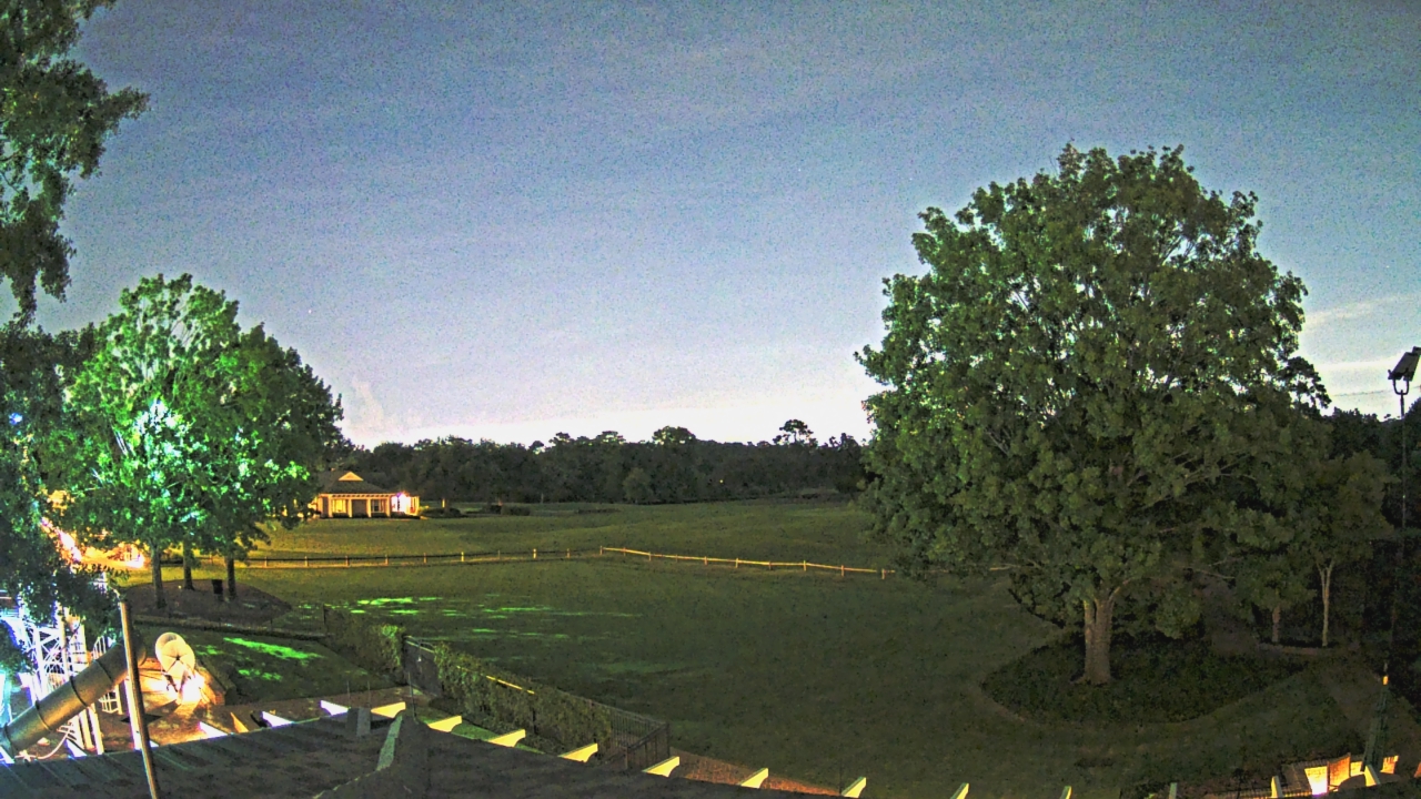 Thumbnail for current weather camera view from Houston Country Club in Houston, Texas