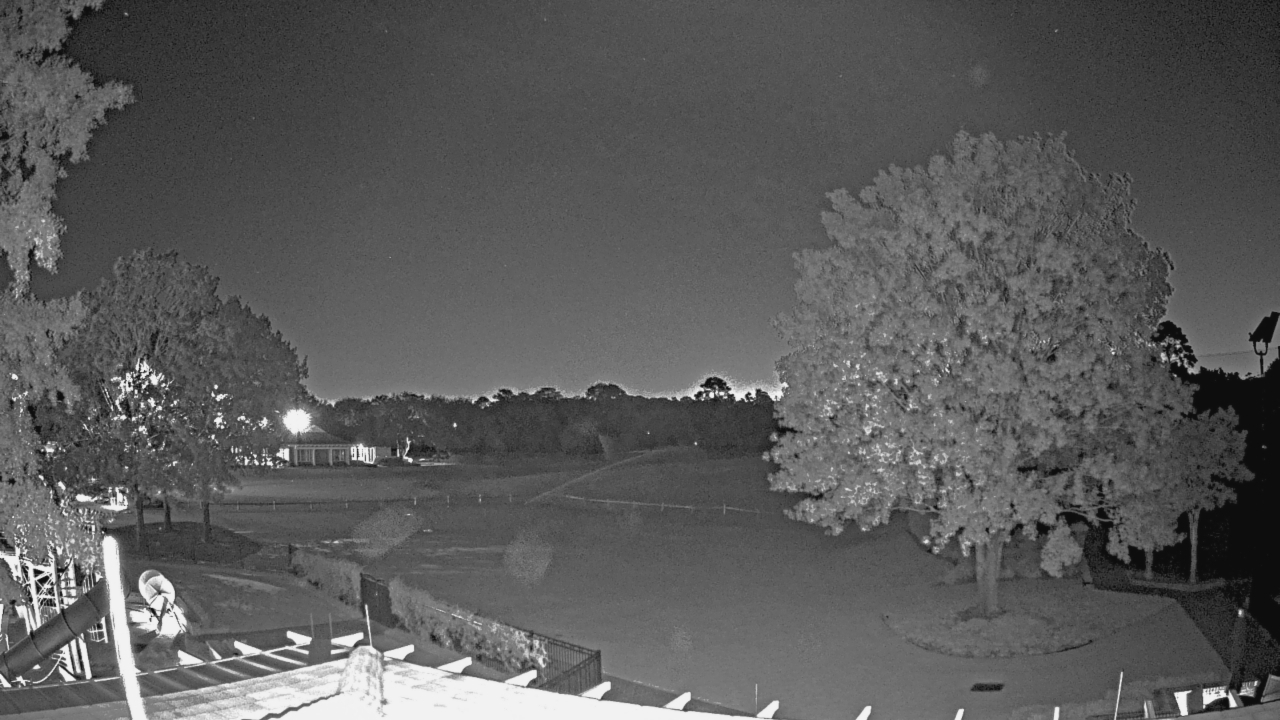 Thumbnail for current weather camera view from Houston Country Club in Houston, Texas