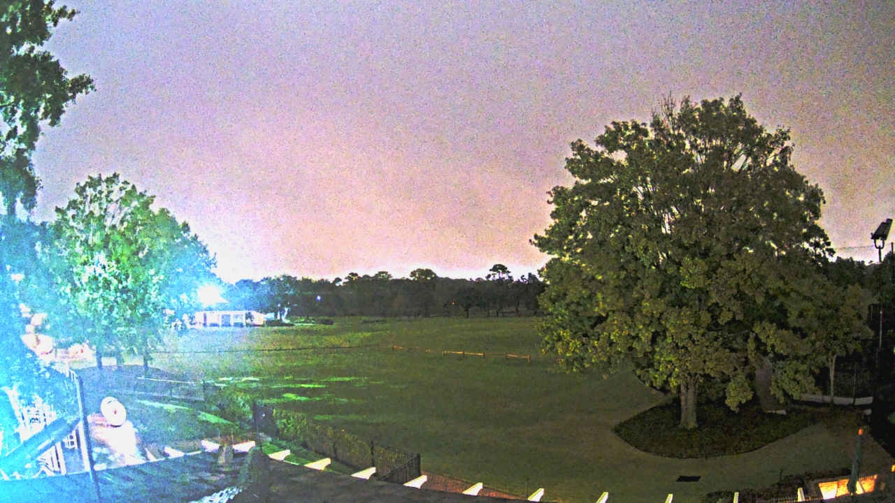 Thumbnail for current weather camera view from Houston Country Club in Houston, Texas