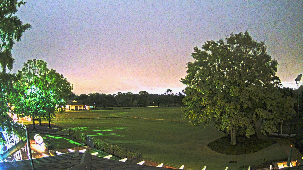 Thumbnail for current weather camera view from Houston Country Club in Houston, Texas