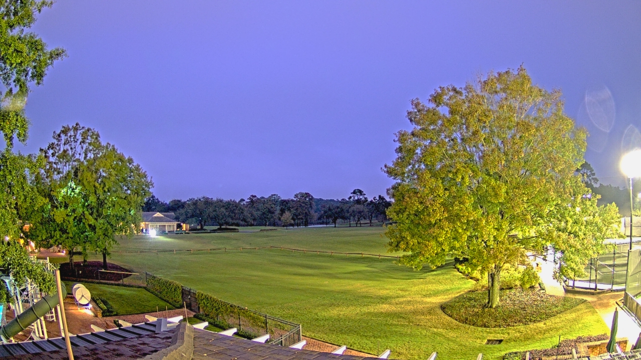 Thumbnail for current weather camera view from Houston Country Club in Houston, Texas