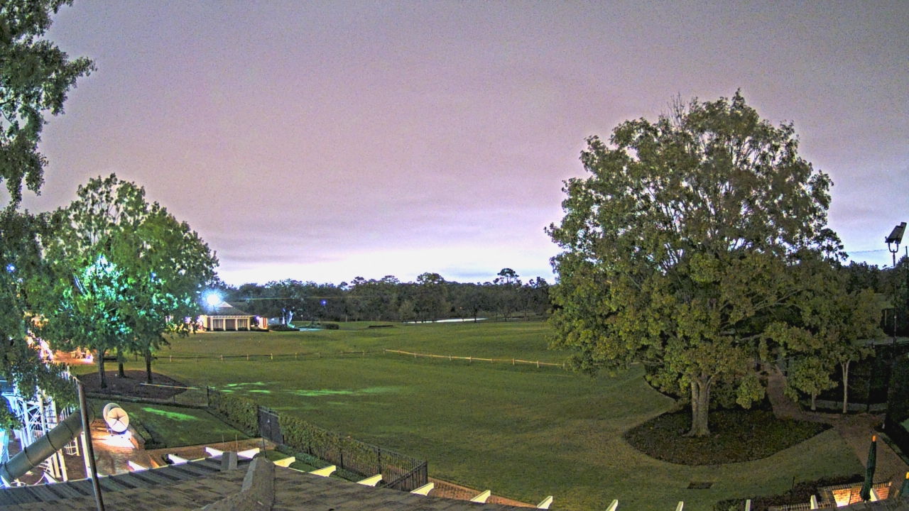 Thumbnail for current weather camera view from Houston Country Club in Houston, Texas