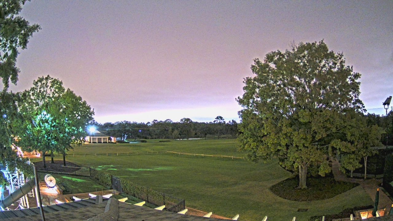 Thumbnail for current weather camera view from Houston Country Club in Houston, Texas