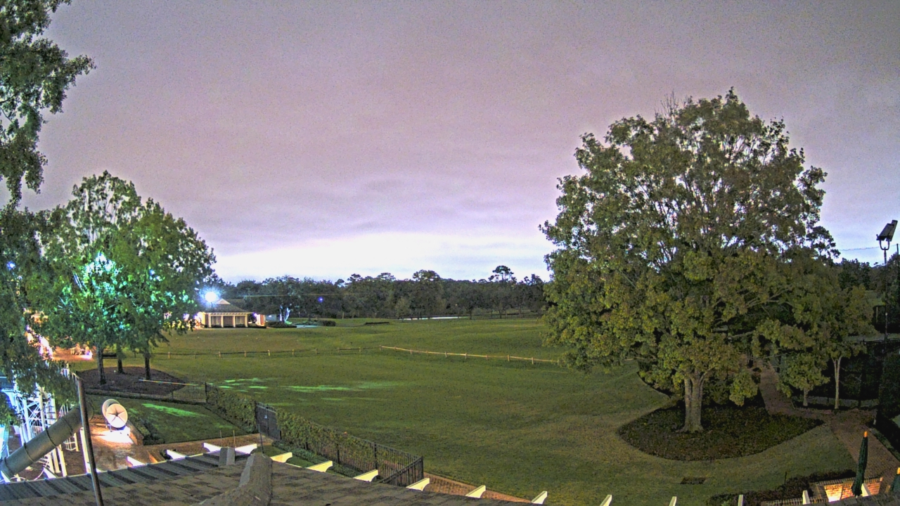 Thumbnail for current weather camera view from Houston Country Club in Houston, Texas
