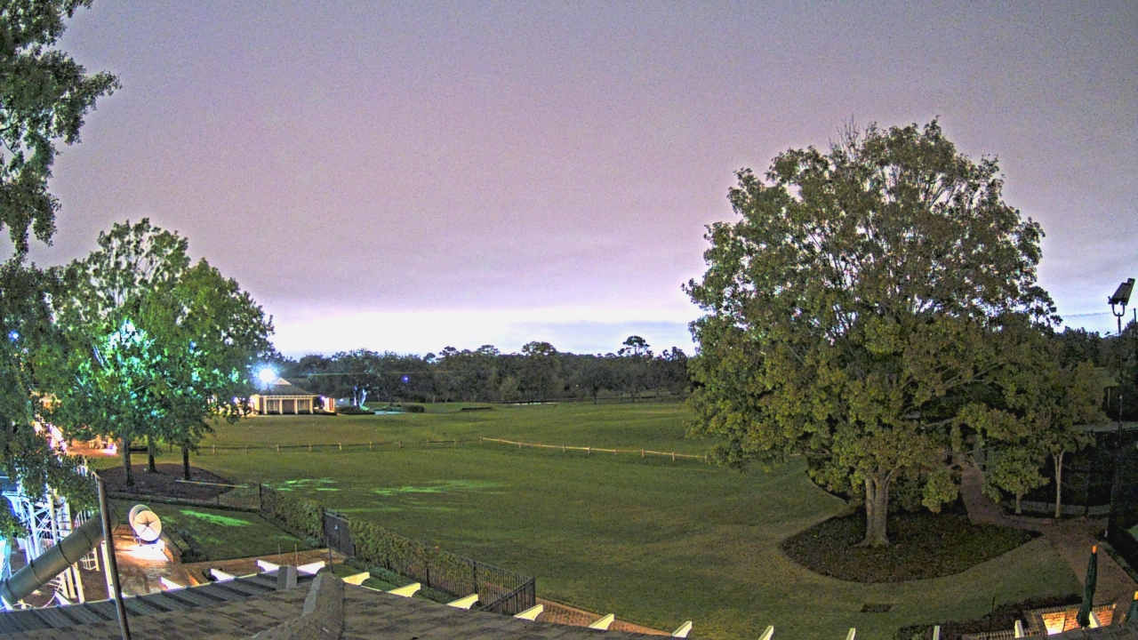 Thumbnail for current weather camera view from Houston Country Club in Houston, Texas
