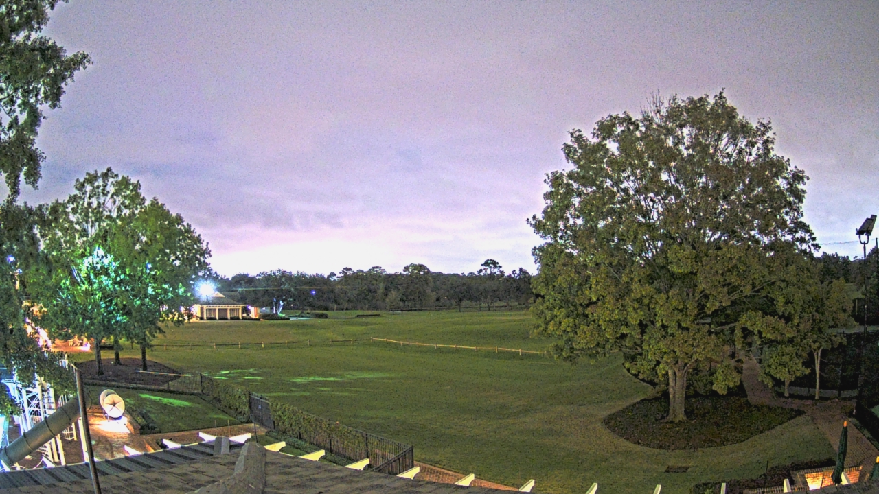 Thumbnail for current weather camera view from Houston Country Club in Houston, Texas
