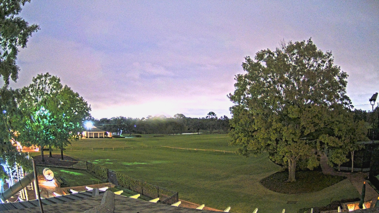 Thumbnail for current weather camera view from Houston Country Club in Houston, Texas
