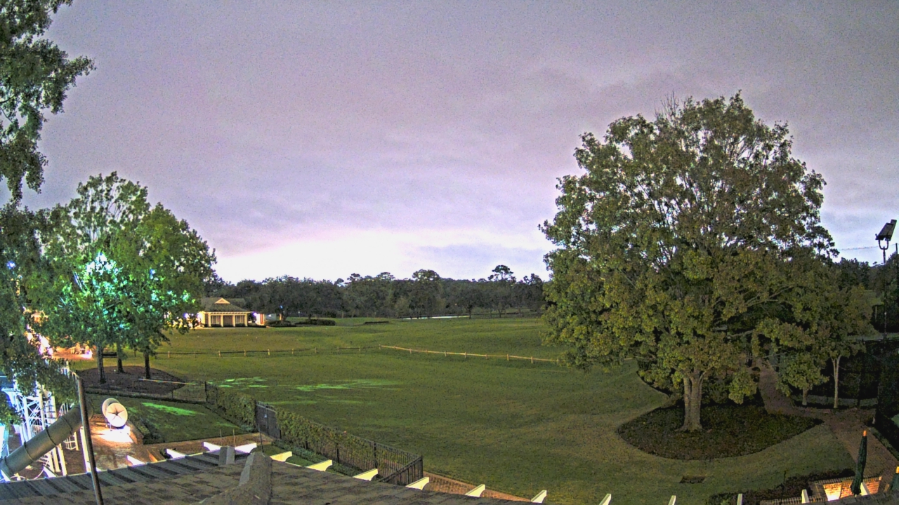 Thumbnail for current weather camera view from Houston Country Club in Houston, Texas