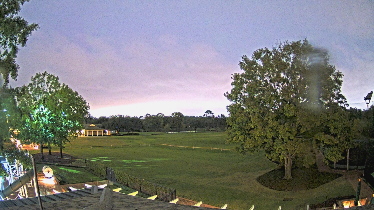 Thumbnail for current weather camera view from Houston Country Club in Houston, Texas